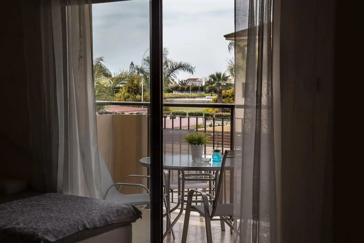 Aphrodite Apartment Perivólia